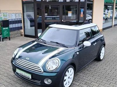 Gebraucht Mini Cooper 122 PS (89 kW) 2010 Grün Kleinwagen
