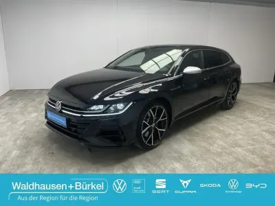 Usata VW Arteon R 320 CV (235 kW) 2023 Nero Station wagon