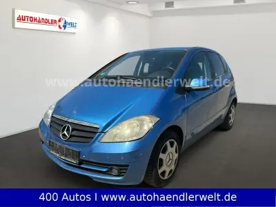 Gebraucht Mercedes A180 109 PS (80 kW) 2008 Blau Limousine