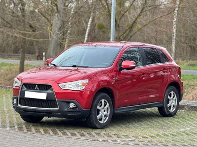 Rot Gebraucht 2011 Mitsubishi ASX Edition SUV | 5.900 € (Teuer)