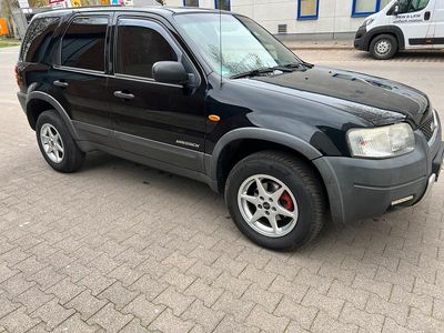 Usata Ford Maverick XLT 124 CV (91 kW) 2002 Nero SUV