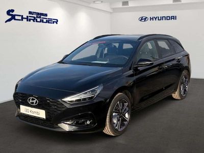 Neu Hyundai i30 Advantage 99 PS (72 kW) 2026 Schwarz Kombi
