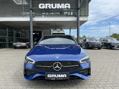 Gebraucht Mercedes CLA250e 218 PS (160 kW) 2024 Coupé