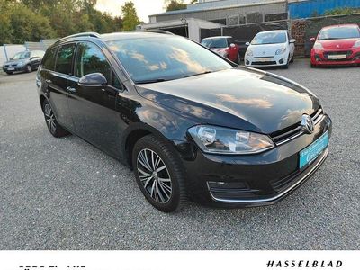 Schwarz Gebraucht 2016 VW Golf VII Allstar Kombi | 14.699 € (Etwas zu teuer)