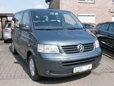 Gebraucht VW Multivan Highline 174 PS (127 kW) 2008 Grau Van / Kleinbus