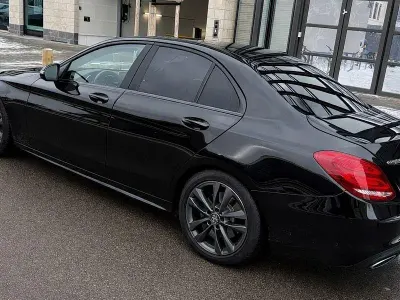 Gebraucht Mercedes C200 Avantgarde 170 PS (125 kW) 2017 Schwarz Limousine