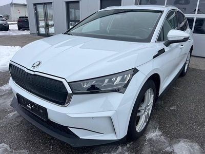 Weiß Gebraucht 2021 Skoda Enyaq iV Loft SUV | 18.921 € (Guter Preis)