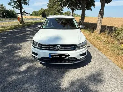 Gebraucht VW Tiguan Allspace Comfortline 150 PS (110 kW) 2018 Weiß SUV