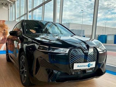 Second-hand BMW iX Sport Line 239 kW (326 CP) 2022 Negru SUV
