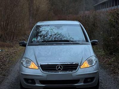 Gebraucht Mercedes A150 Classic 95 PS (69 kW) 2004 Silber Limousine