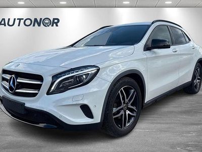 Mercedes GLA220