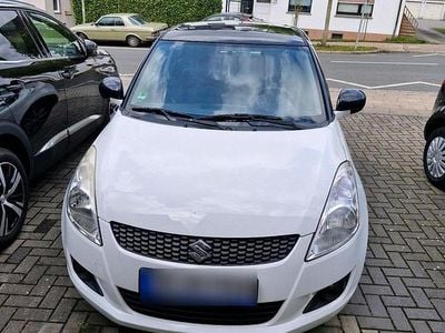 Usata Suzuki Swift 92 CV (67 kW) 2011 Bianco Utilitaria
