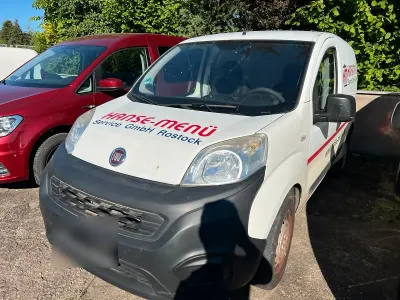 Gebraucht Fiat Fiorino 75 PS (55 kW) 2017 Weiß Van / Kleinbus