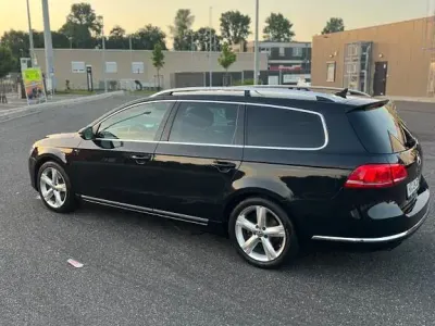 Gebraucht VW Passat Edition 140 PS (102 kW) 2014 Schwarz Kombi