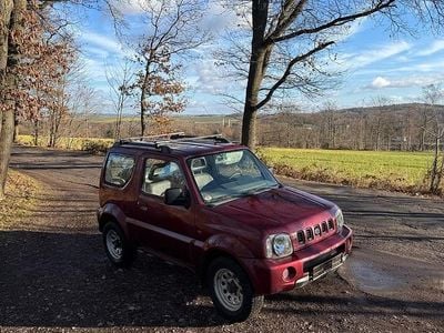Rot Gebraucht 1999 Suzuki Jimny SUV | 7.300 €