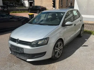 Gebraucht VW Polo 90 PS (66 kW) 2009 Silber Kleinwagen