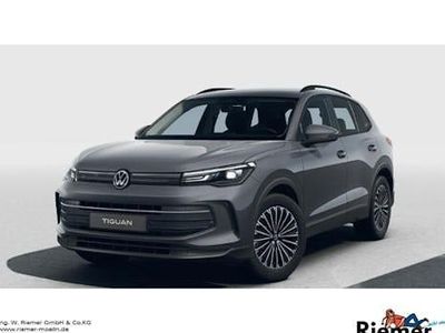 Grau Neu 2025 VW Tiguan Life SUV | 50.525 € (Teuer)