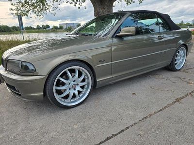 BMW 320 Cabriolet