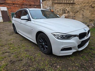 Gebraucht BMW 318 Sport Line 143 PS (105 kW) 2013 Weiß Kombi