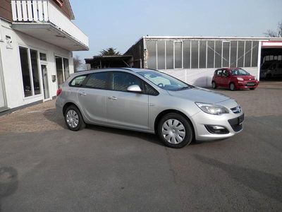 Gebraucht Opel Astra Selection 136 PS (100 kW) 2014 Silber Kombi
