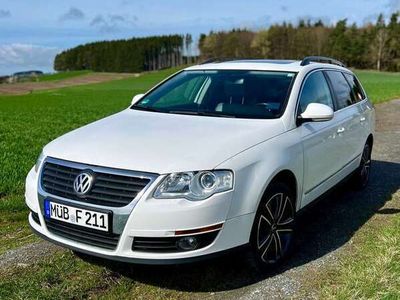 gebraucht VW Passat Variant 2.0 Turbo FSI Automatik Highline