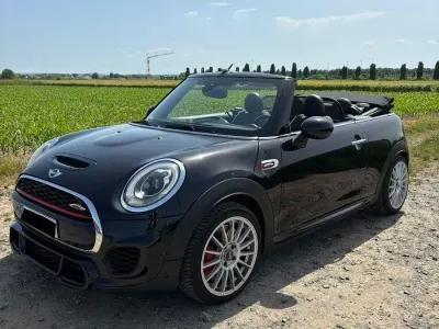 Gebraucht Mini John Cooper Works 231 PS (169 kW) 2017 Schwarz Kleinwagen