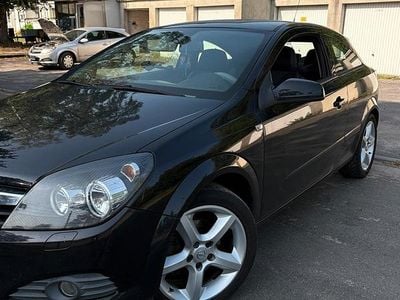 Opel Astra GTC