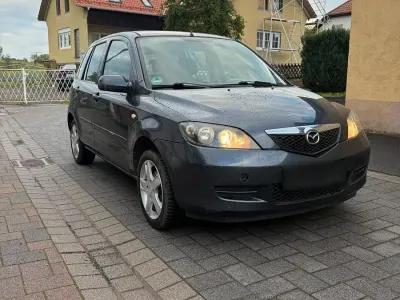 Gebraucht Mazda 2 80 PS (58 kW) 2007 Grau Kleinwagen