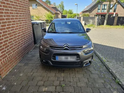 Gebraucht Citroën C4 Feel 110 PS (80 kW) 2018 Grau Limousine