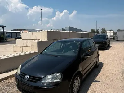 Gebraucht VW Golf IV 140 PS (102 kW) 2004 Schwarz Kleinwagen