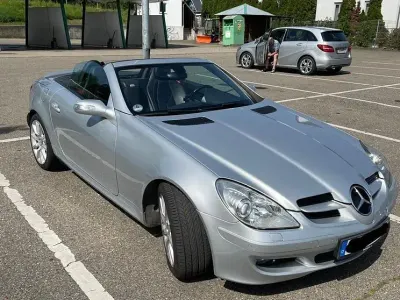 Gebraucht Mercedes SLK200 163 PS (119 kW) 2007 Silber Cabrio
