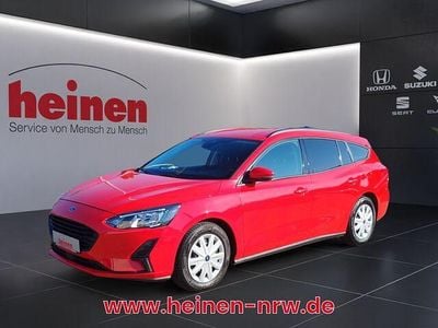Gebraucht Ford Focus Trend 101 PS (74 kW) 2020 Rot Kombi