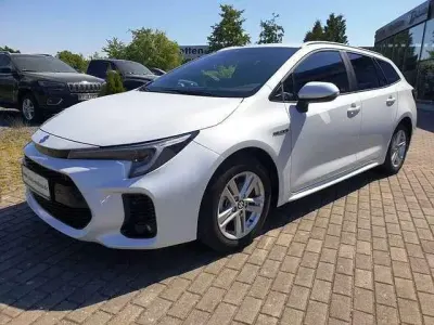 Second-hand Suzuki Swace Comfort+ 140 CP (102 kW) 2025 Alb Break