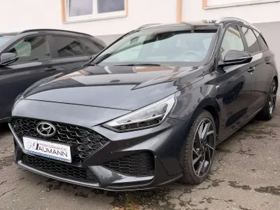 Gebraucht Hyundai i30 N Line 136 PS (100 kW) 2021 Dark knight Kombi