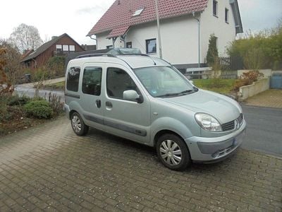 Gebraucht Renault Kangoo 75 PS (55 kW) 2008 Silber Van / Kleinbus