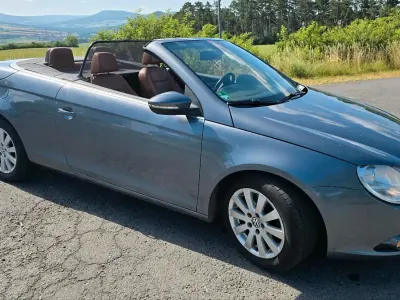 Gebraucht VW Eos 140 PS (102 kW) 2009 Grau Cabrio