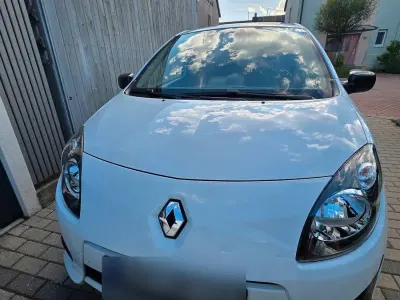Gebraucht Renault Twingo Expression 76 PS (55 kW) 2010 Weiß Kleinwagen