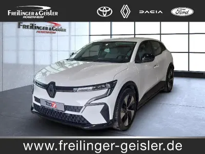 Gebraucht Renault Mégane Equilibre 96 kW (131 PS) 2022 Gletscherweiß Limousine