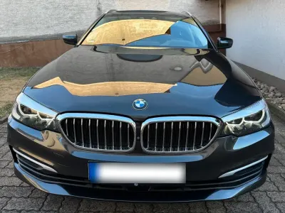 Gebraucht BMW 530 252 PS (185 kW) 2019 Grau Kombi