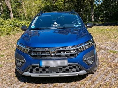 Second-hand Dacia Sandero Stepway 101 CP (74 kW) 2021 Albastru Hatchback