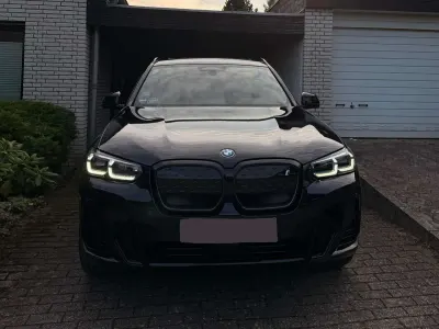 Gebraucht BMW iX3 Impressive 210 kW (286 PS) 2022 Schwarz SUV