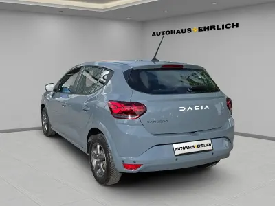 Gebraucht Dacia Sandero Expression 91 PS (66 kW) 2023 Grau Limousine