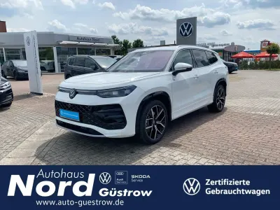 Gebraucht VW Tayron R-line 193 PS (141 kW) 2025 Weiß SUV