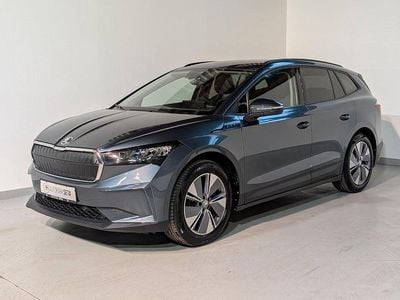 Grau Gebraucht 2021 Skoda Enyaq iV Loft SUV | 22.475 € (Guter Preis)