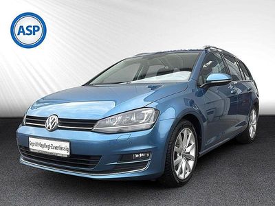 Gebraucht VW Golf VII Highline 150 PS (110 kW) 2016 Blau (pacific blue metallic) Kombi