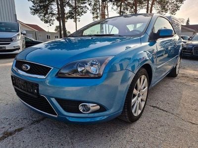 Begagnad Ford Focus Titanium 145 HK (106 kW) 2007 Blå Cab