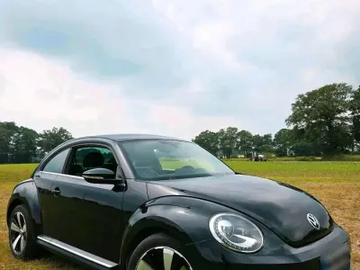 Gebraucht VW Beetle Edition 160 PS (117 kW) 2014 Schwarz Kleinwagen