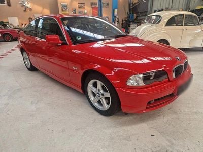 Gebraucht BMW 325 Sport Line 192 PS (141 kW) 2000 Rot Coupé