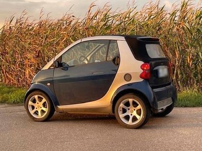 Second-hand Smart ForTwo Cabrio Pulse 61 CP (44 kW) 2003 Albastru Cabrio