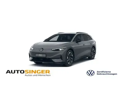 Gebraucht VW ID.7 Pro 210 kW (286 PS) 2025 Mondsteingrau Kombi